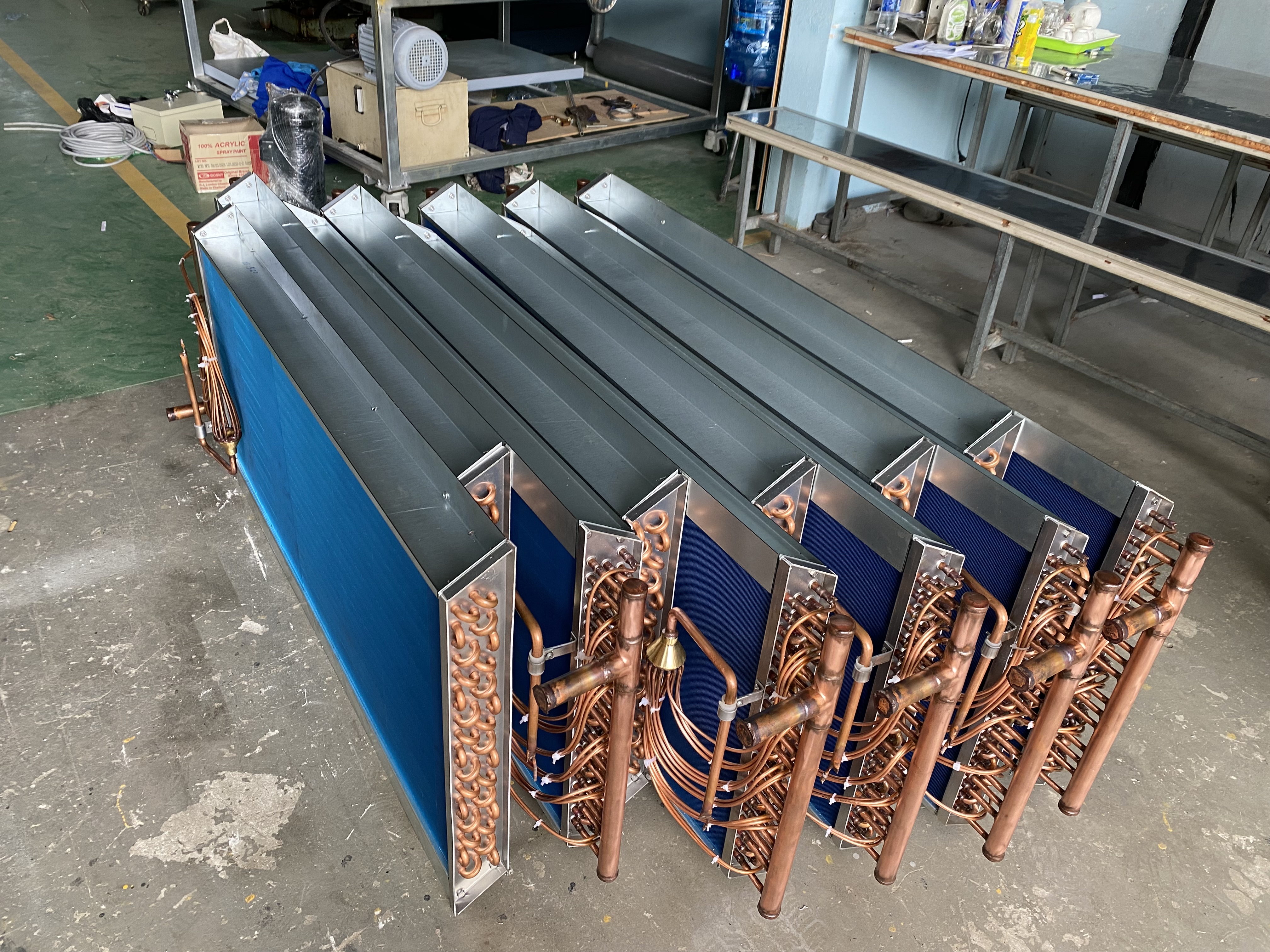 Lắp Đặt Dàn Coil tại Trung Tâm Thương Mại của Công Ty Thiên Nam HVAC